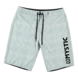 FEATURES<br />
- 4-way stretch boardshort<br />
- Outseam 21,5 inch<br />
FABRICS<br />
- 92% Polyester<br />
- 8% Elastane
